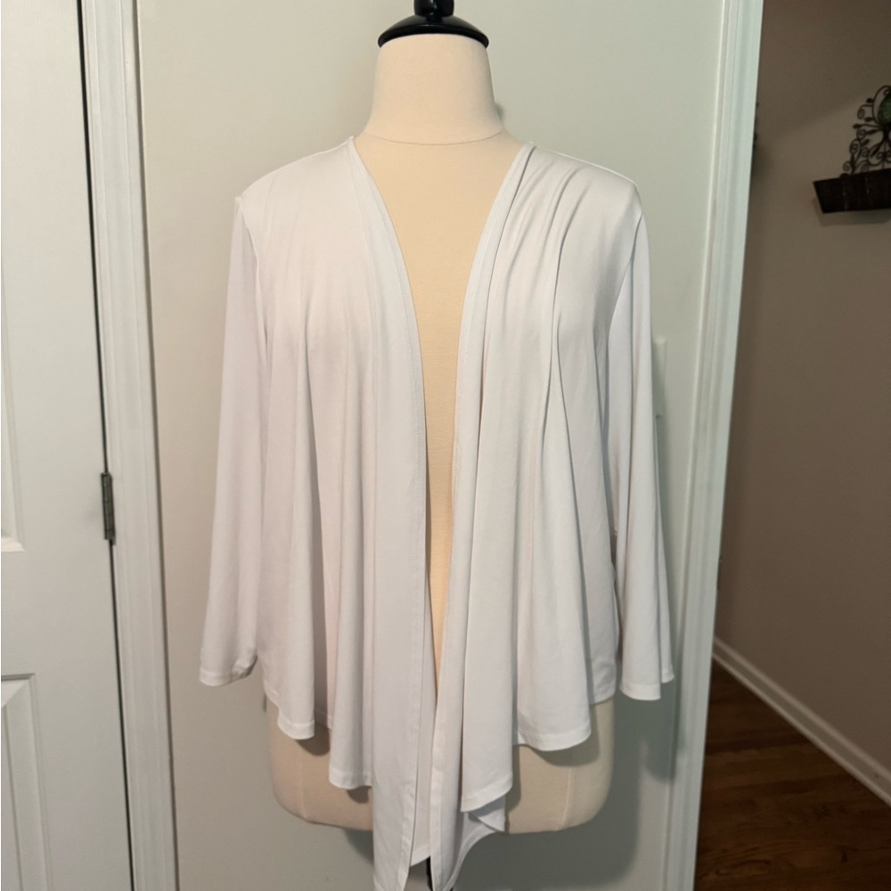 Elegant White Women's Shrug